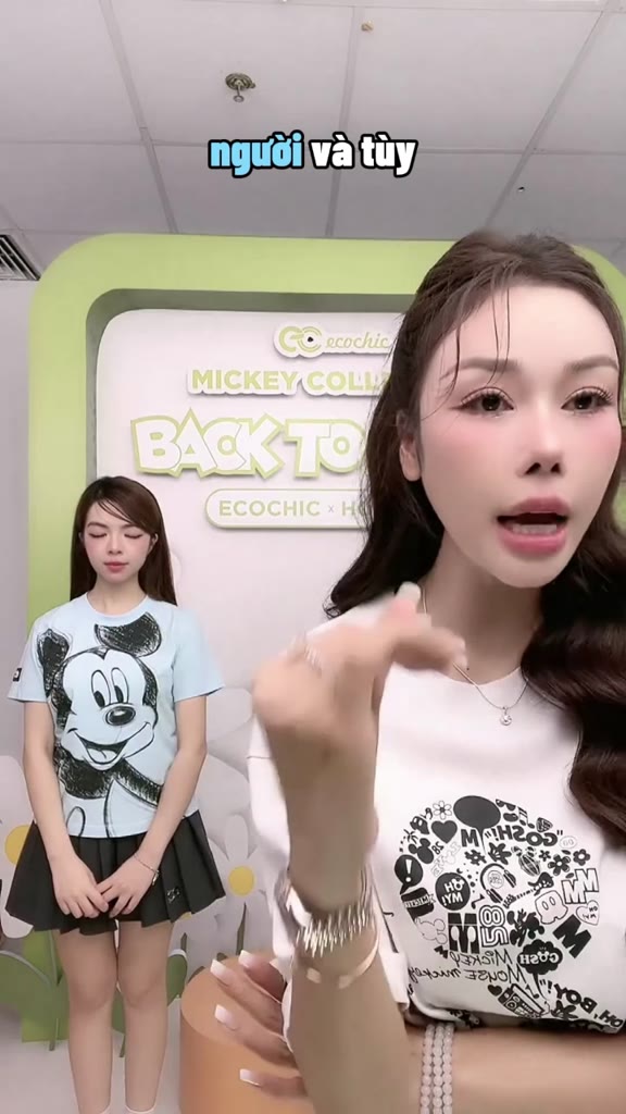 Áo Phông Oversize ECOCHIC x HÒA MINZY MICKEY PORTFOLIO Chính Hãng Bản Quyền Disney MICKEY COLLECTION TS003 | BigBuy360 - bigbuy360.vn