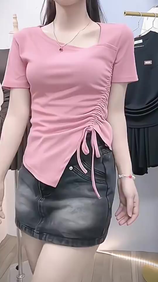 Áo Thun Cổ Lệch BigSize Rút Dây Bên Hông, Áo Thun Cổ Lệch Vạt Chéo Rút Dây BigSize 285 | BigBuy360 - bigbuy360.vn