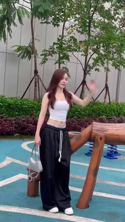 Áo Quây Croptop cho nữ A136 Gladimax Thun cotton dày dặn, co giãn, phong cách trẻ trung năng động | BigBuy360 - bigbuy360.vn