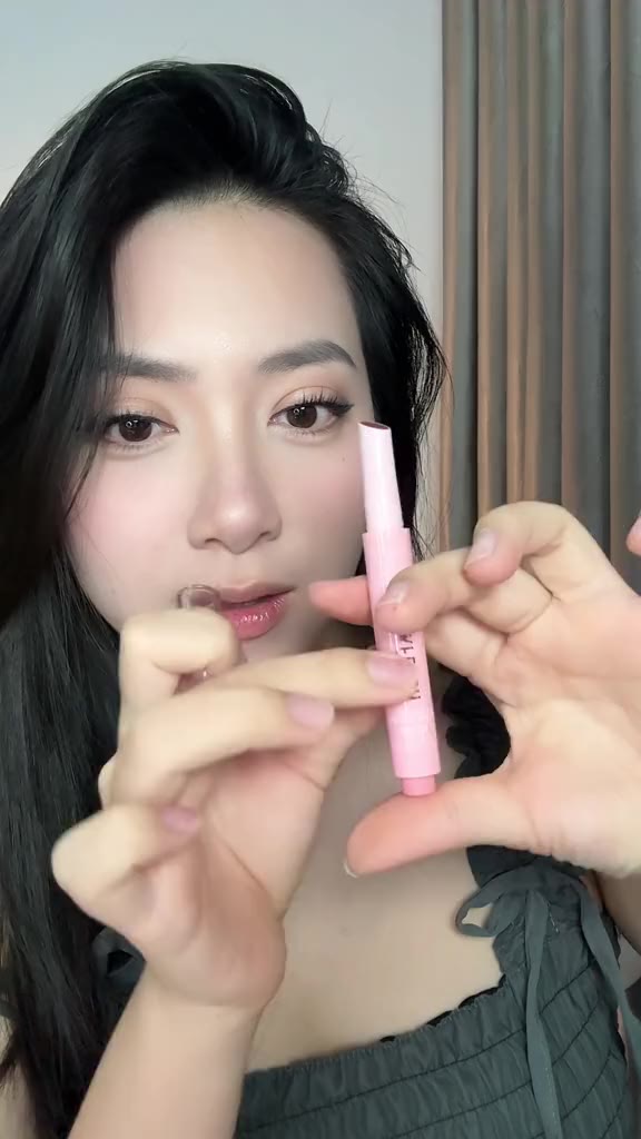 PINKFLASH Nóng chảy bóng bóng mờ Bóng ẩm lâu trôi Cảm giác không trọng lượng Không dính 1.5g | BigBuy360 - bigbuy360.vn