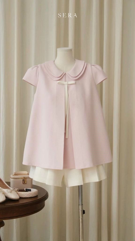 SERA - Set áo cổ sen tay hến đính nơ và quần short xếp ly Aimee | BigBuy360 - bigbuy360.vn