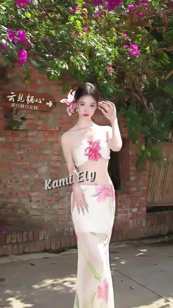 Bikini 2 chi tiết đi biển áo đính hoa kèm chân váy dài, Set váy đi biển vibe nàng thơ dễ thương hottrend - SV03 | BigBuy360 - bigbuy360.vn