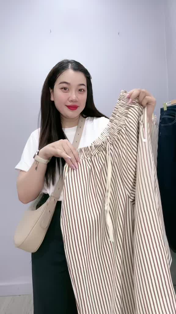 Quần Dài Kẻ Sọc Bigsize Nữ,Quần Suông Ống Rộng Dáng Vải Mềm Mại Mát Mẻ Q534 | BigBuy360 - bigbuy360.vn