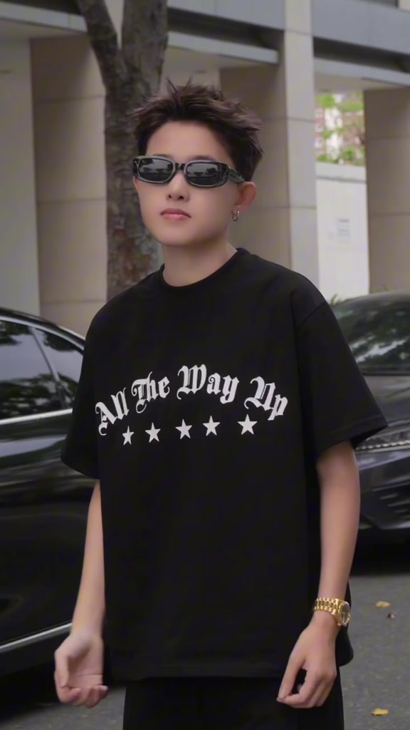 Áo Thun STAR SHIRT Zaagat Studio Form Boxy Cổ Tròn Cotton Co Dãn 2 Chiều Áo Phông Thoáng Mát | BigBuy360 - bigbuy360.vn