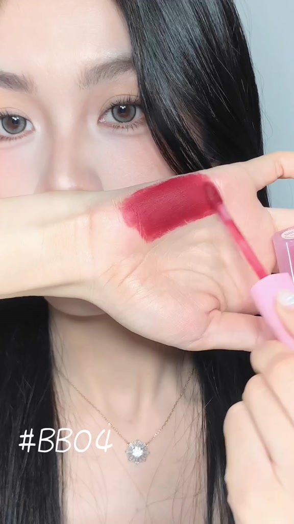 Son Lì Velvet Matte Lip Clay mềm mịn màu nhung lì nhẹ sắc tố cao 2.3g | BigBuy360 - bigbuy360.vn