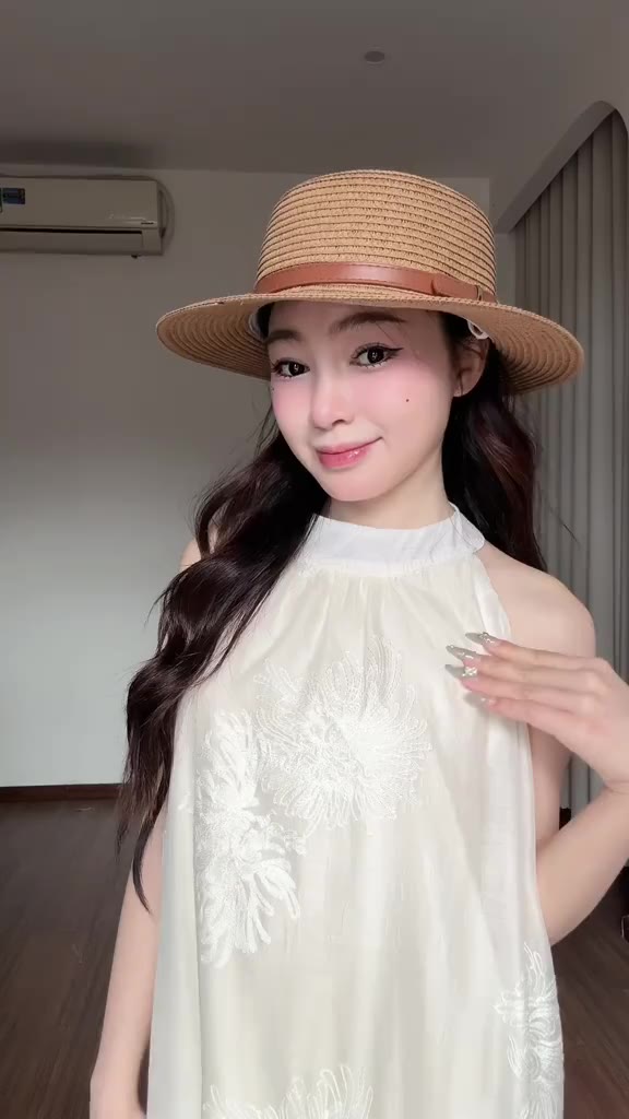 Đầm maxi đi biển chất vải voan thêu hoa, váy maxi dáng dài tiểu thư V235 SUTANO | BigBuy360 - bigbuy360.vn
