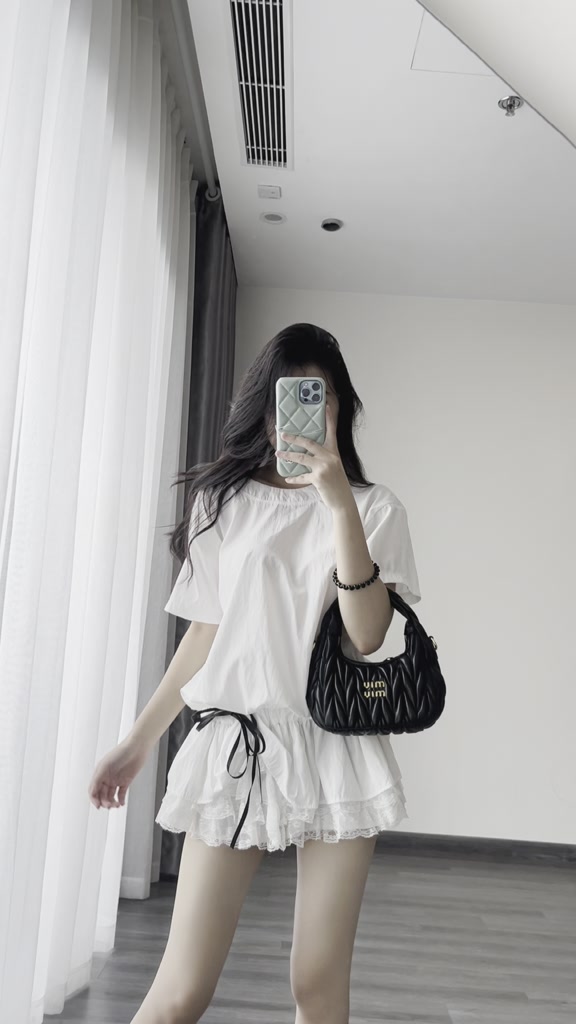 Set jumpsuit liền thân dáng xòe phối ren kèm dây ngọc thắt nơ eo có quần bảo hộ rời MS44 | BigBuy360 - bigbuy360.vn
