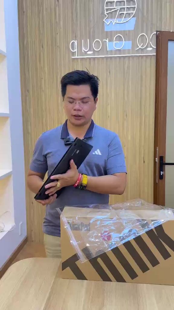 Laptop Nhập Khẩu Nhật Mỹ Lenovo ThinkPad X1 Carbon GEN 7 Core i5-8265U/16GB/512GB/14' | BigBuy360 - bigbuy360.vn