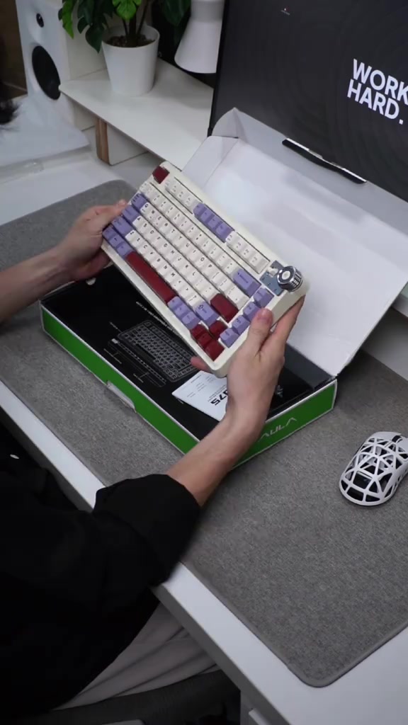 Bàn phím cơ không dây AULA AU75 - 3 mode kết nối tiện lợi - LED RGB nhiều chế độ - Hỗ trợ hotswap | BigBuy360 - bigbuy360.vn