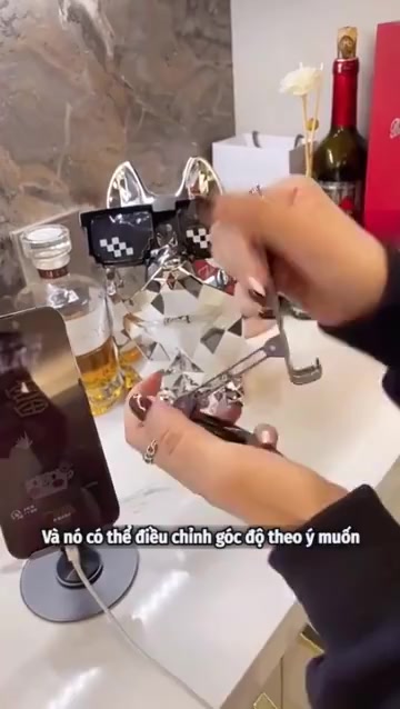 Z02 Giá đỡ điện thoại di động bằng kim loại xoay 360 độ có thể gập lại đa chức năng để bàn Live Photo chống trượt | BigBuy360 - bigbuy360.vn