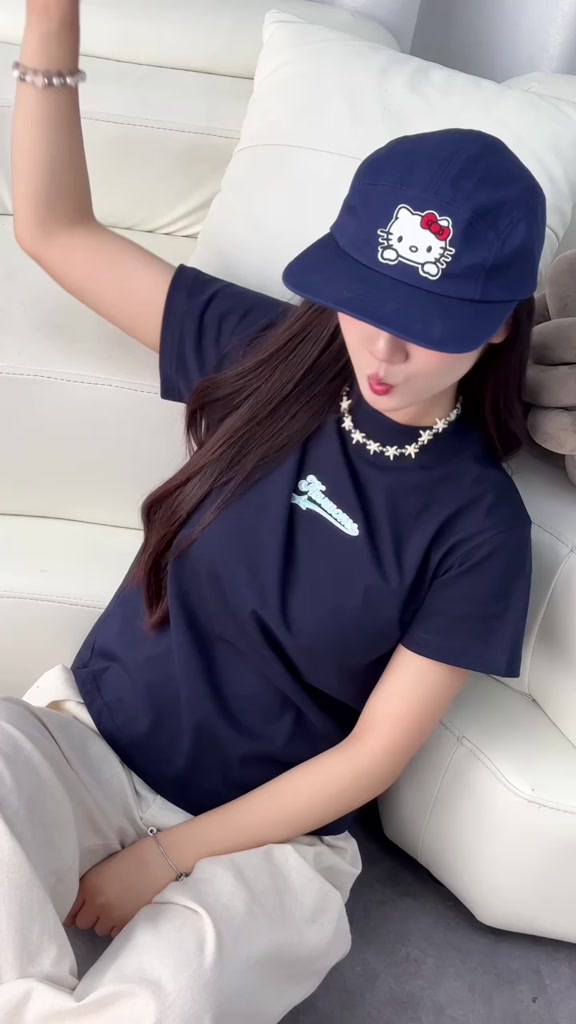 Áo Thun Baby Tee Thêu Họa Tiết Local Brand NEVASOME Basic Cotton 230 gsm Nữ Top Cổ Tròn Women | BigBuy360 - bigbuy360.vn
