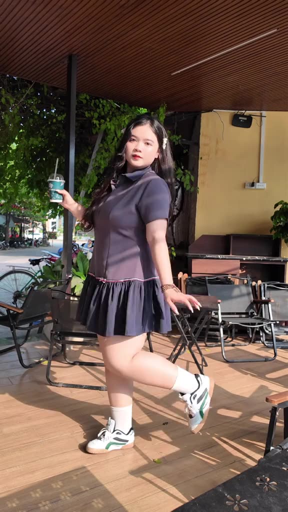 Đầm thiết kế BIGSIZE Mèo Ú váy cổ sơ mi cộc tay cúc đỏ đuôi váy xoè đính nơ tiểu thư 5340 | BigBuy360 - bigbuy360.vn