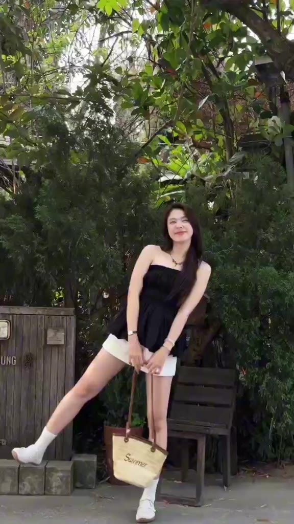 247store - Áo Bí Cúp Ngực Dáng Xoè Chất Gió Sần | BigBuy360 - bigbuy360.vn