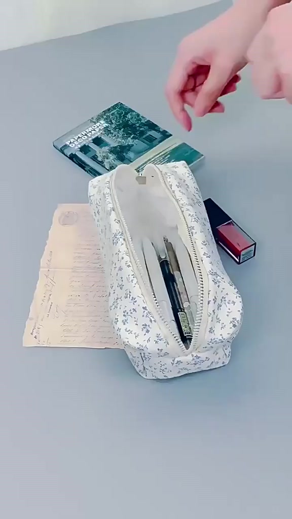 Hộp bút ANMILY-VINTAGE in hình chấm bi đen được làm từ vải mềm màu dễ thương, túi đựng bút cho học sinh-[HB-BI ĐEN.1] | BigBuy360 - bigbuy360.vn