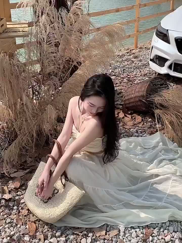 Đầm Maxi Đi Biển Set Váy Nữ Kèm Áo Quây Có Mút Set Váy May 2 Lớp Chất Vải Tơ Xốp Quảng Châu Mềm Mát | BigBuy360 - bigbuy360.vn