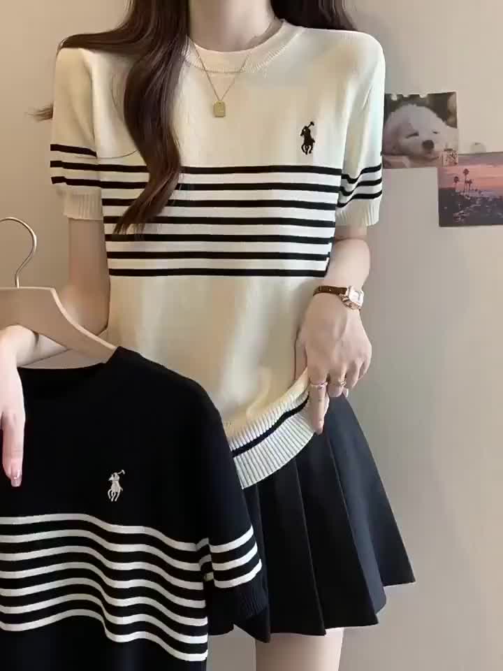 Áo Thun Nữ Cổ Tròn Sọc Dệt Kim Thêu Hình Ngựa Phong Cách Trẻ Trung Hàn Quốc_A1K13 | BigBuy360 - bigbuy360.vn