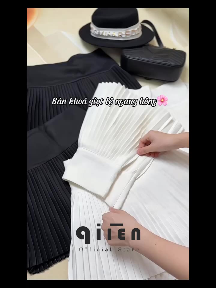 V102 [CÓ LÓT] Chân Váy Xếp Ly Ngắn QIIEN Dáng Xòe Basic Màu Đen Trắng, Chân Váy Tennis Cạp Cao Có Quần Bảo Hộ Cao Cấp | BigBuy360 - bigbuy360.vn