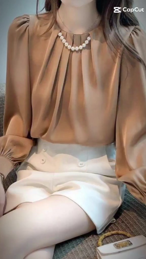 Áo Kiểu Chuỗi Ngọc Tay Dài Sang Chảnh💕𝑭𝑹𝑬𝑬𝑺𝑯𝑰𝑷💕[Giá gốc tận xưởng] ÁO KIỂU NỮ CÔNG SỞ | BigBuy360 - bigbuy360.vn