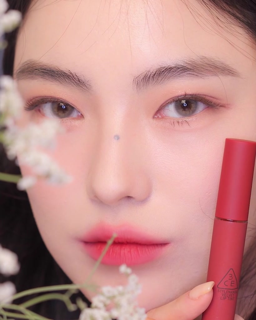 Son kem lì nhung mịn 3CE Velvet Lip Tint | BigBuy360 - bigbuy360.vn