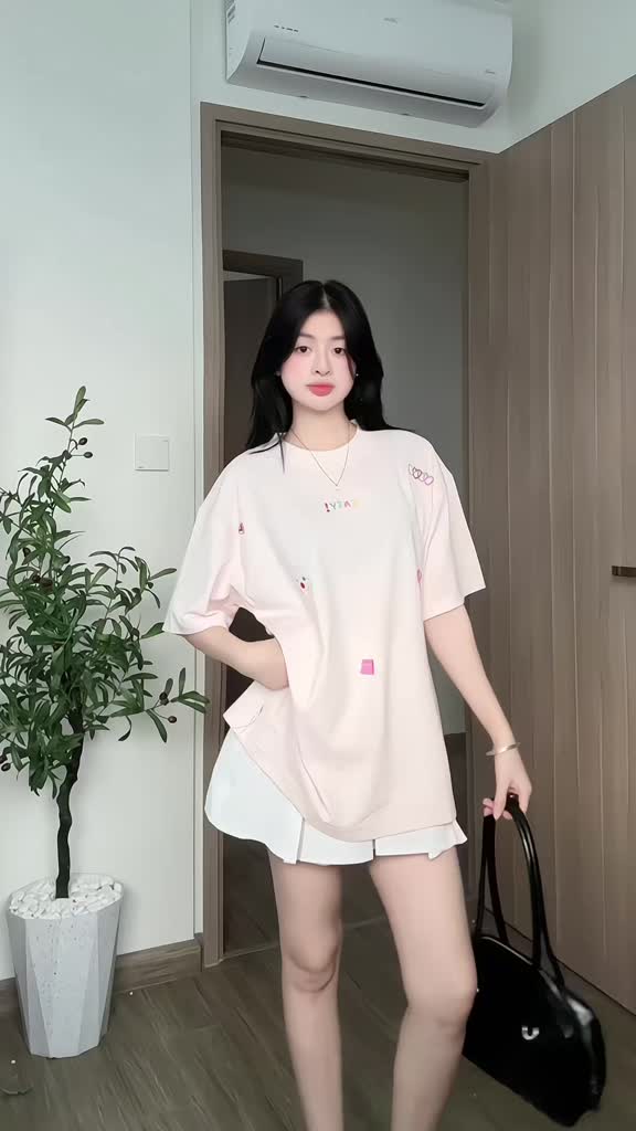 Áo Thun Thêu 8YO CRAYON Tee Cotton Mềm Mịn Mát - Áo Phông Local Brand Unisex Nam Nữ Form Rộng | BigBuy360 - bigbuy360.vn