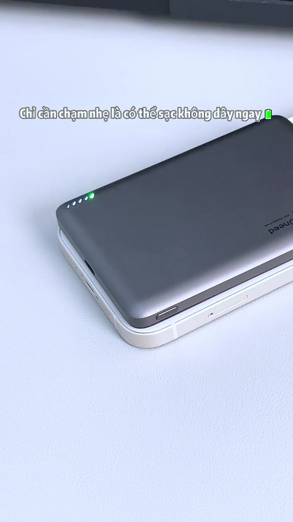 【Bảo hành hai năm】UNEED Cục Sạc Dự Phòng Mini 12000/6000mAh Sạc Không Dây 20W,‍sạc nhanh PD22.5W Siêu Mỏng 0.65cm | BigBuy360 - bigbuy360.vn