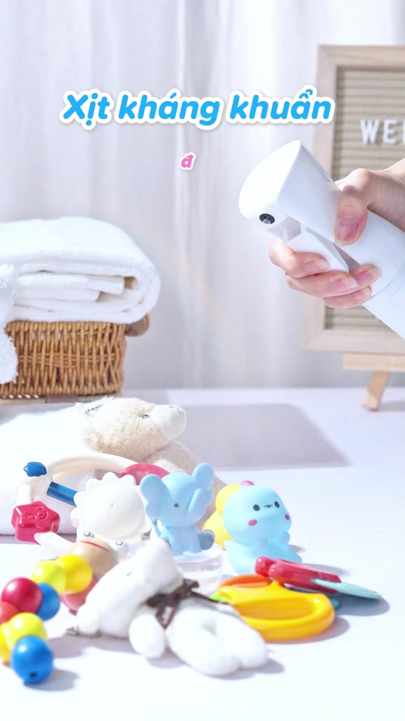 Dung dịch DIZIGONE Baby - Chai xịt 300ml: Giúp làm sạch da, kháng khuẩn và làm dịu da cho bé | BigBuy360 - bigbuy360.vn