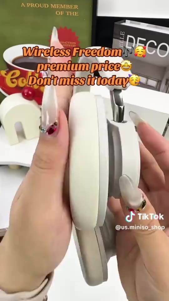 Tai nghe chụp tai HTC HPO6 bảo hành một năm Tai nghe Bluetooth AI dịch thời gian thực Bluetooth 5.4 Tai nghe không dây chống nước IPX5 | BigBuy360 - bigbuy360.vn