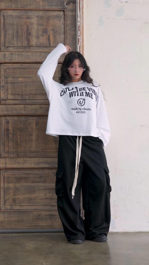 Áo Thun Tay Dài Boxy VIBESTU '' Longsleev With Me '' Form Unisex 250Gsm Cotton | BigBuy360 - bigbuy360.vn