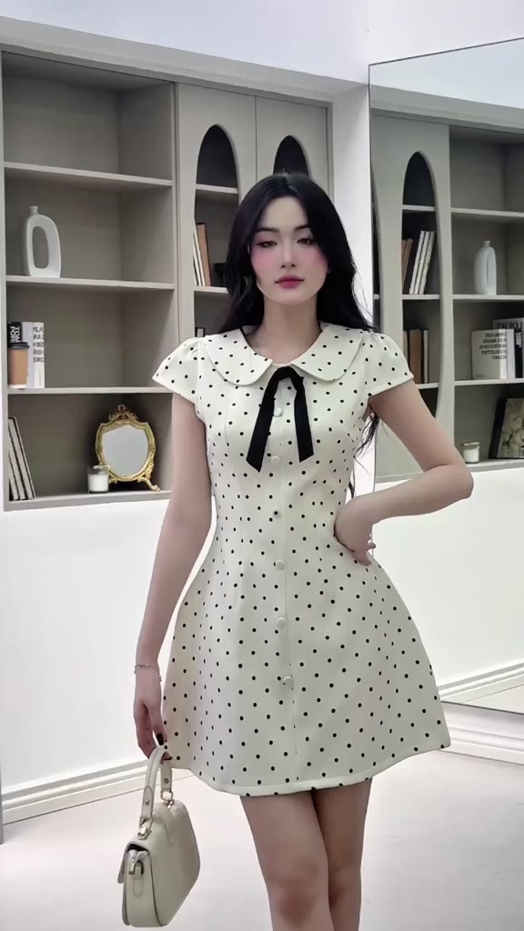 ĐẦM CHẤM BI NƠ ĐEN CỔ BÈO TIỂU THƯ - ZORY DRESS | BigBuy360 - bigbuy360.vn
