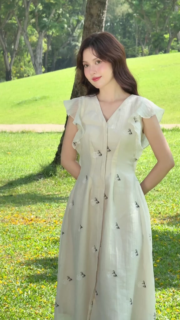 Đầm kiểu voan hoa tay cánh tiên cổ V Selby nhiều màu thanh lịch nữ tính OLV | BigBuy360 - bigbuy360.vn
