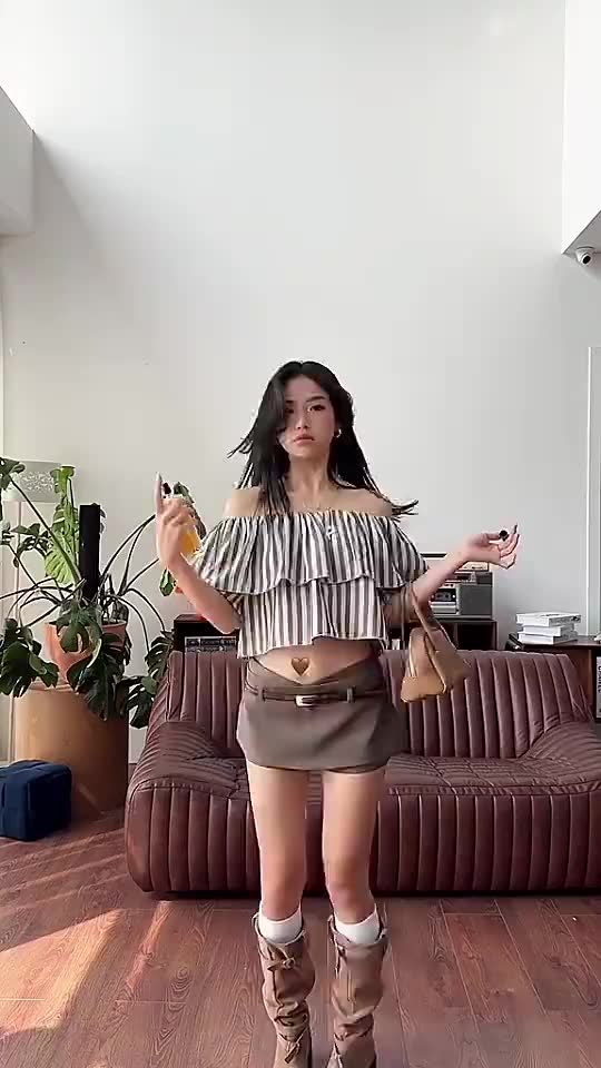 [KH05] [Tặng Dây Da] Chân Váy Ngắn Nữ CORA SKIRT Wepretty Clothes Basic Dễ Phối Đồ Phong Cách Hàn Quốc | KHAO BOUTIQUE | BigBuy360 - bigbuy360.vn