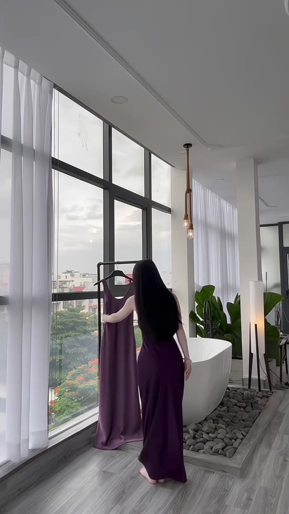 Đầm Lụa Cổ U Dây Mảnh Form Dài,Váy Lụa Hàn Châu 1 Lớp Không Mút,Không Dây Kéo Tôn Dáng | BigBuy360 - bigbuy360.vn