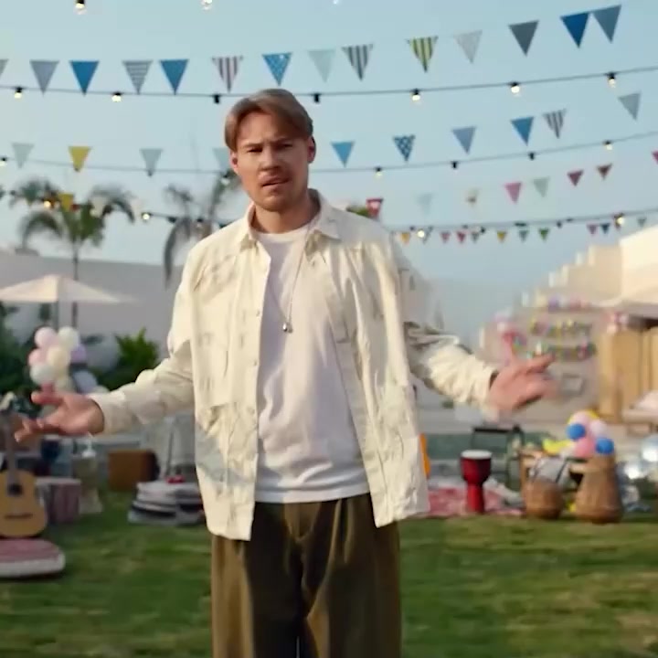 Loa bluetooth karaoke party soundcore Rave 3S | Công suất 200W | 2 mic không dây | BigBuy360 - bigbuy360.vn