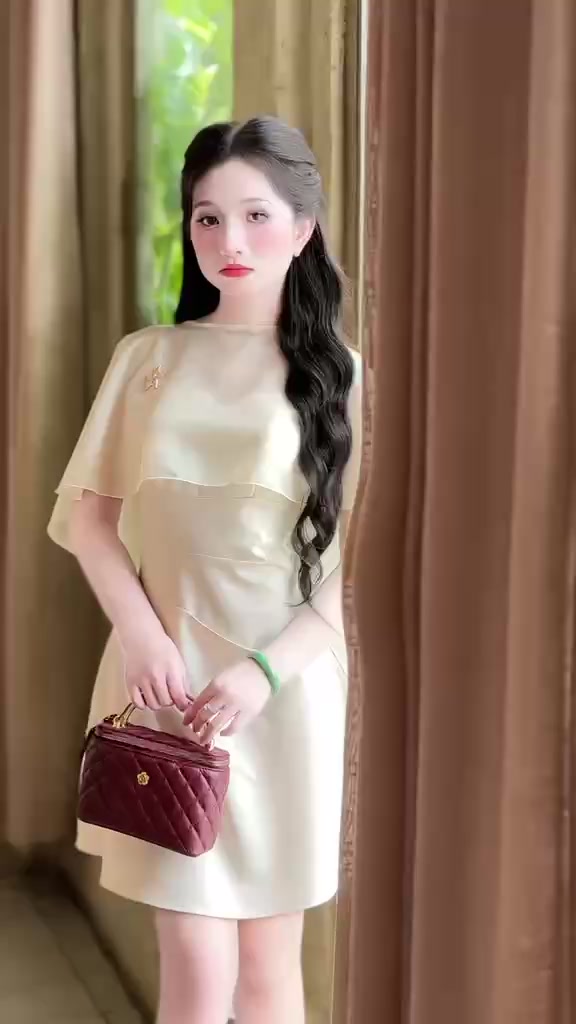 Mijustore B102 Váy dự tiệc 2 dây có đệm mút (kèm choàng tag hoa) thiết kế nhún eo tôn dáng | BigBuy360 - bigbuy360.vn