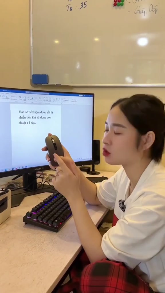 Chuột AI Thông Minh A7 Không Dây Phiên Dịch Đa Ngôn Ngữ Chuyển Giọng Nói Thành Văn Bản Dễ Dùng | BigBuy360 - bigbuy360.vn