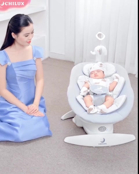 Nôi điện Chilux cho bé E9 có điều khiển từ xa, Bluetooth, điều chỉnh 5 chế độ | BigBuy360 - bigbuy360.vn