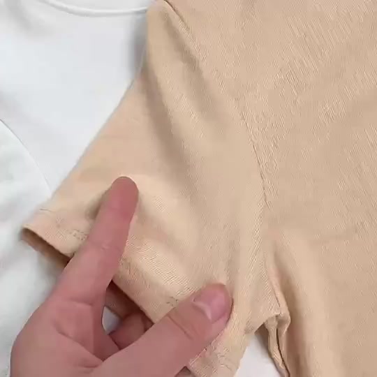 Áo thun nữ xẻ tà sườn - Áo  nữ dáng ôm body tay ngắn chất thun cotton mềm mại trẻ trung phong cách -MA214 MANILA | BigBuy360 - bigbuy360.vn