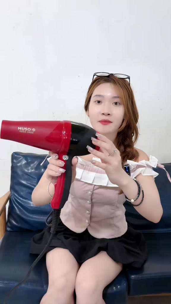 Máy sấy tóc HUSO công suất lớn, ION âm xanh, sấy nhanh 2 chiều nóng lạnh, chuẩn Salon | BigBuy360 - bigbuy360.vn