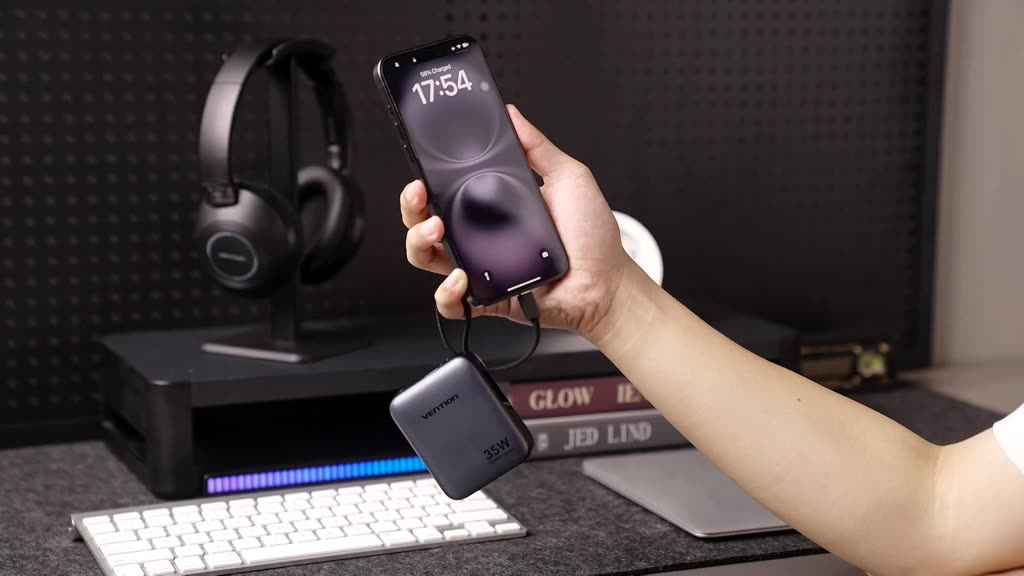 Sạc Dự Phòng 10000mAh Vention 35W PD3.0, Tích Hợp Cáp USB-C, Thiết Kế Nhỏ Gọn Tiện Lợi, Sạc Nhanh An Toàn Ổn Định | BigBuy360 - bigbuy360.vn