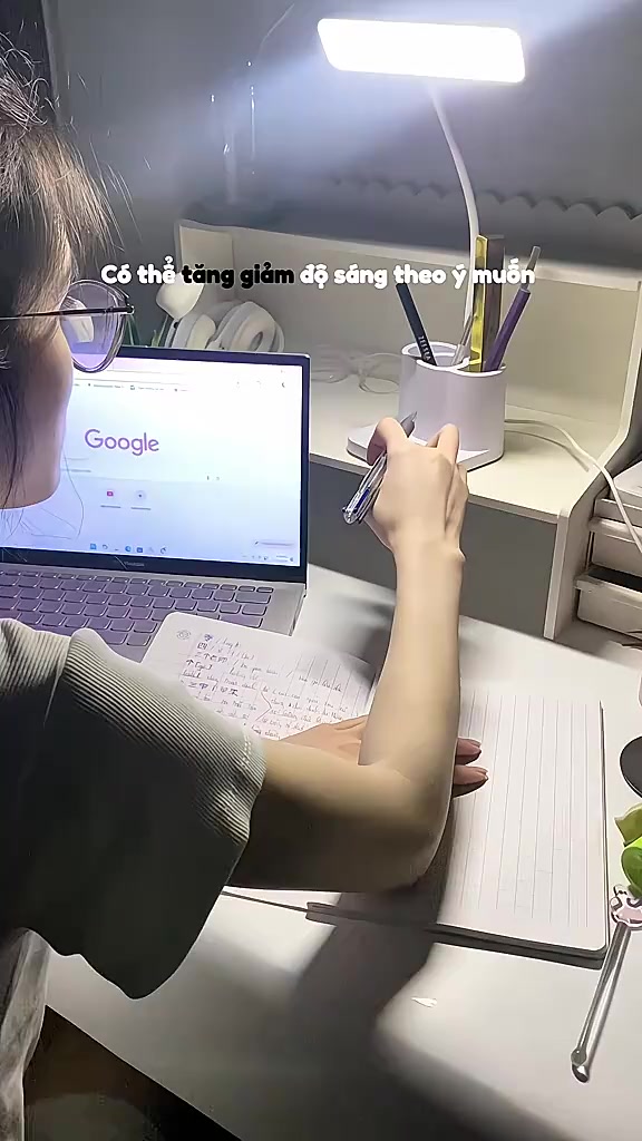 Đèn bàn học, đèn tích điện đọc sách bảo vệ mắt  cảm ứng 3 chế độ ánh sáng biến thiên có phân loại tích điện | BigBuy360 - bigbuy360.vn
