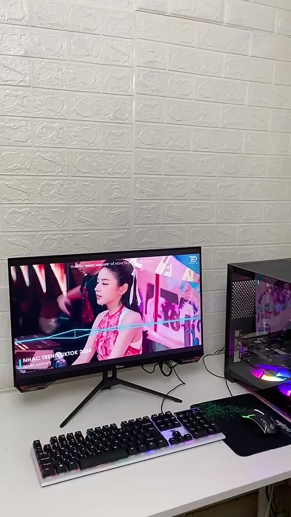 Bộ Máy Tính Bể Cá Hai Mặt Kính HNQ Core i7 i5 i3, Ram 8Gb/16Gb, SSD 256 GB Card Rời GT7xx Chơi Mượt Mọi Game Online | BigBuy360 - bigbuy360.vn