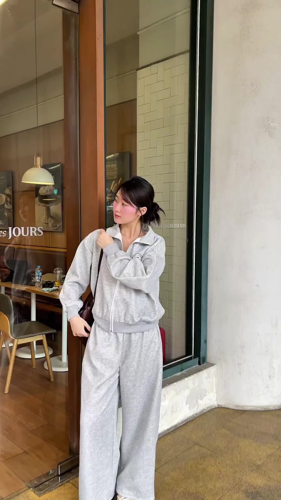 Set nỉ 2 da áo khoác có khóa kéo dáng rộng oversize qua eo kèm quần cạp chun ống rộng suông Clo31 | BigBuy360 - bigbuy360.vn