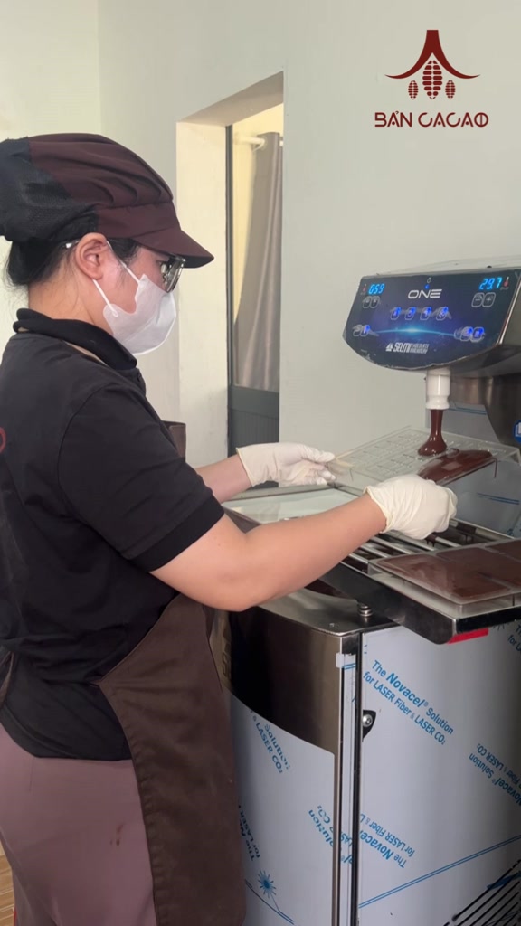 Socola sữa Bản Cacao - Socola Lâm Đồng Việt Nam - đắng nhẹ ngọt vừa | BigBuy360 - bigbuy360.vn