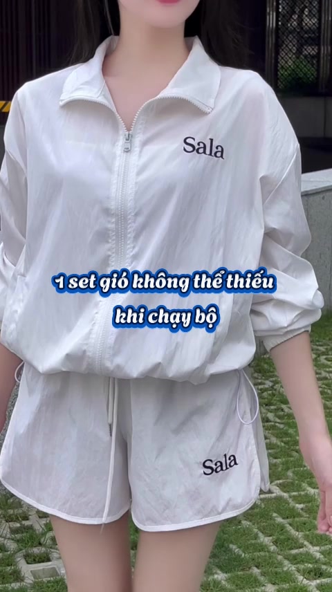 Bộ Áo khoác Gió Dài Tay Mix Quần Shorts Ngắn Trẻ Trung Năng Động - Thời Trang Sành Điệu | BigBuy360 - bigbuy360.vn