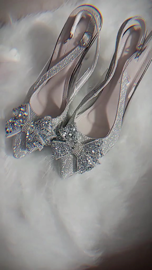 Giày (S9N2 +S7N2) sục kim tuyến 7,9 phân nơ đá cánh tiên , nơ đá | BigBuy360 - bigbuy360.vn