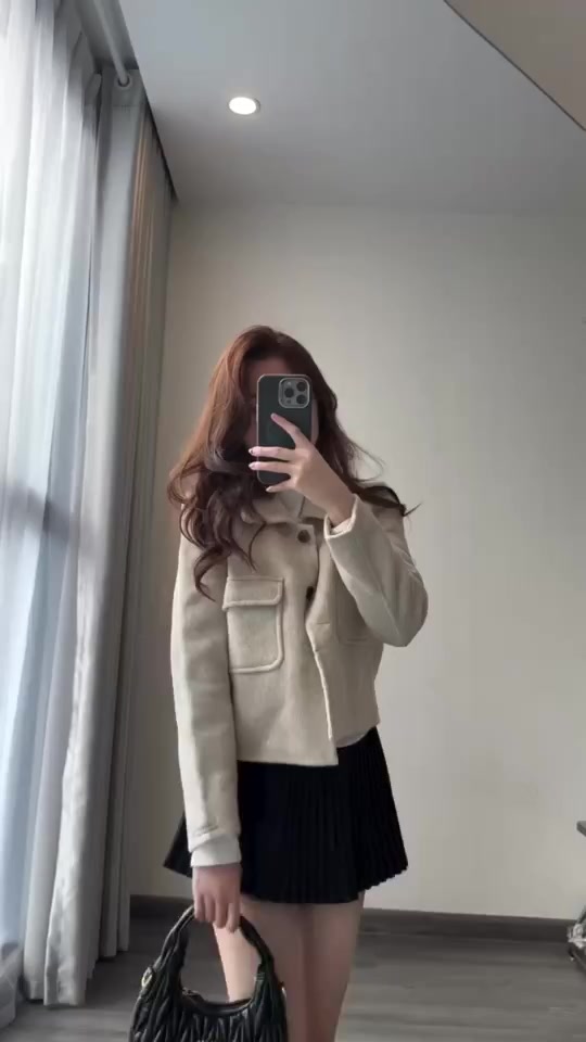 Áo khoác dạ ngắn nữ form rộng cổ bẻ thời trang Hàn Quốc – áo khoác len dày ấm 2 túi trước sang trọng | BigBuy360 - bigbuy360.vn