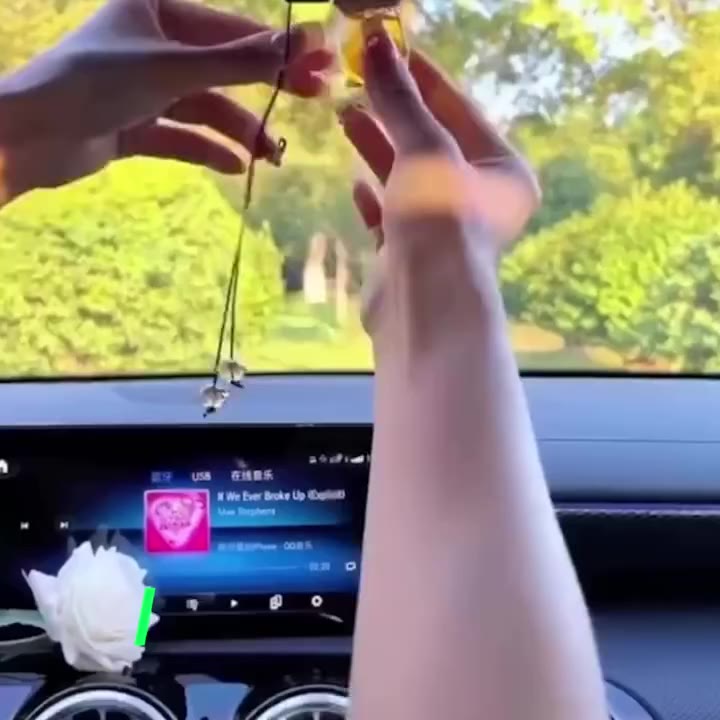 Tinh dầu treo xe ô tô khử mùi chống say xe hiệu quả, lọ tinh dầu thiên nhiên omino treo oto xe hơi,treo tủ quần áo | BigBuy360 - bigbuy360.vn