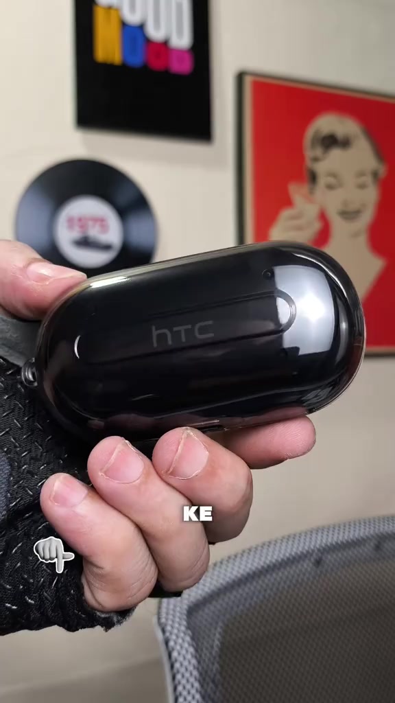HTC NE37 Tai nghe dịch AI Tai nghe không dây 6.0 Dịch 134 ngôn ngữ Chất lượng âm thanh HiFi Vừa vặn thoải mái Thời lượng pin dài Chế độ dịch | BigBuy360 - bigbuy360.vn