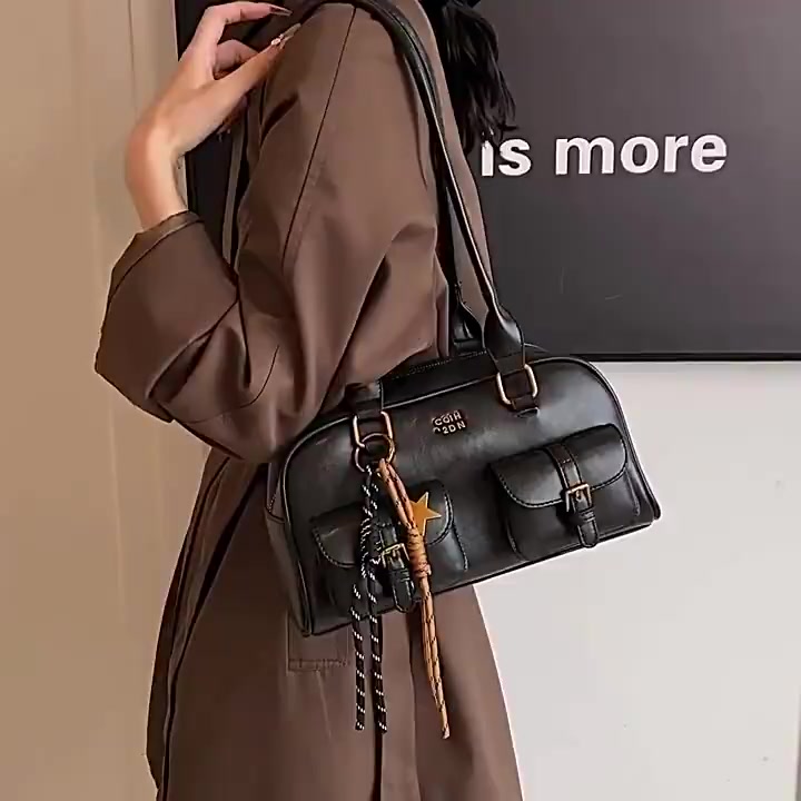 Túi xách đeo vai nữ chio 2nd, túi xách tay da hộp 2 ngăn có khóa cài kèm charm xinh xắn màu sang trọng Đăng Túi DK360 | BigBuy360 - bigbuy360.vn