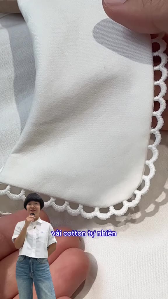 TheBlueTshirt - Áo sơ mi tay phồng ôm eo cổ sen cho nữ - Jennie Shirt- Women | BigBuy360 - bigbuy360.vn